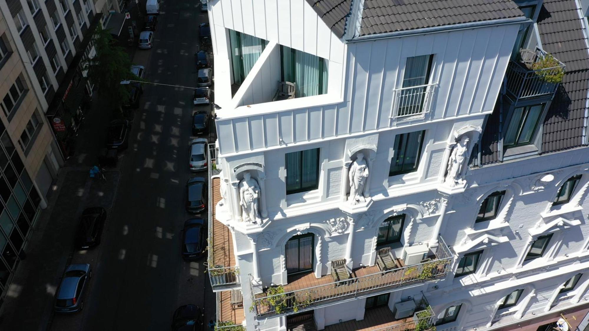 Devin Art Hotel Дюселдорф Екстериор снимка