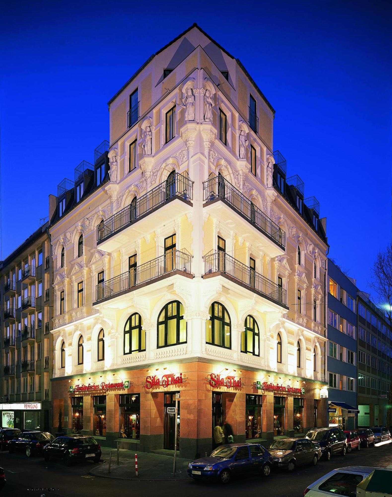 Devin Art Hotel Дюселдорф Екстериор снимка